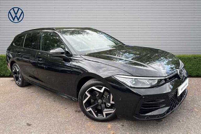 Volkswagen Passat 1.5 eTSI R-Line 5dr DSG