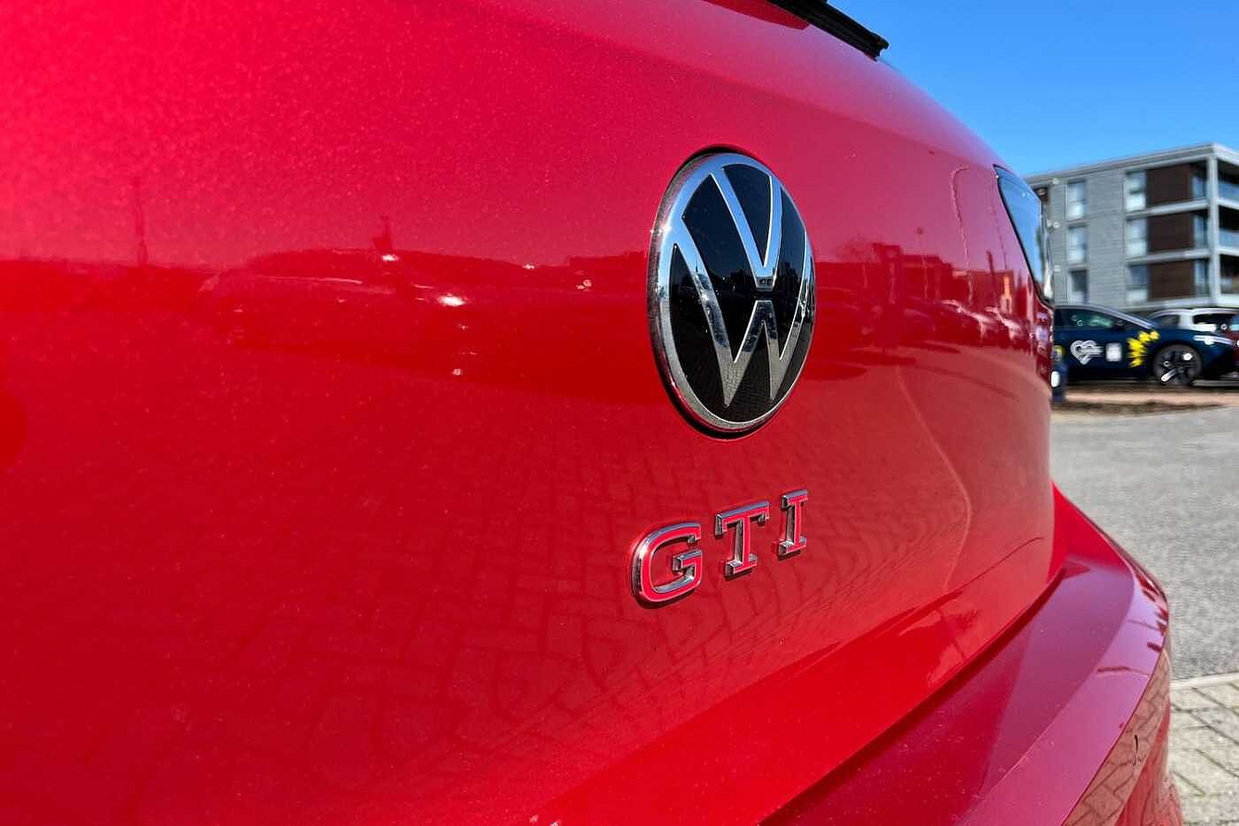 Volkswagen Golf GTI