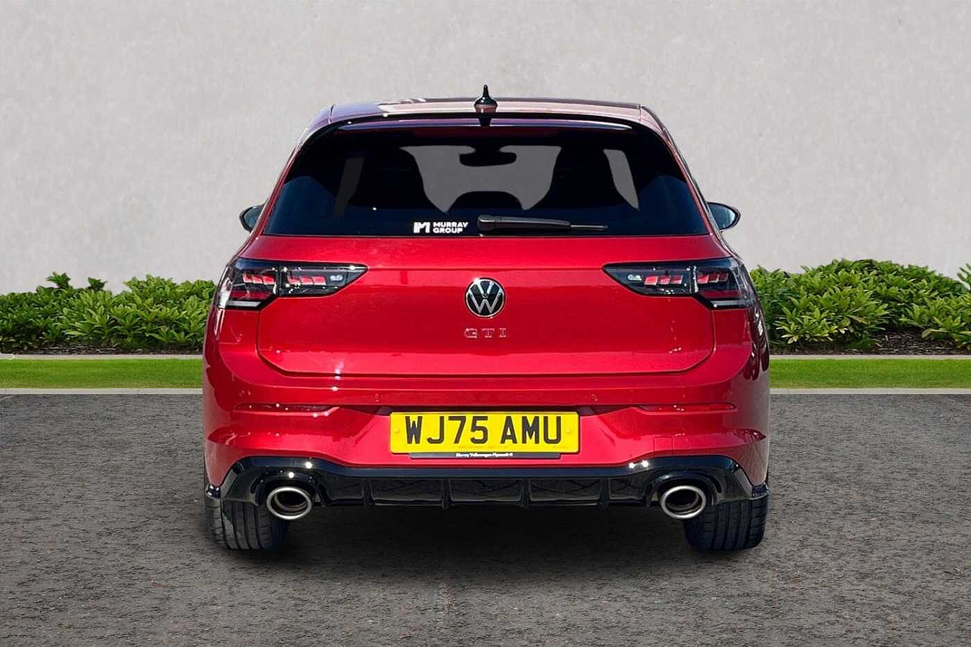 Volkswagen Golf GTI
