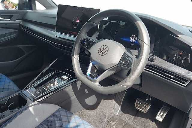 Volkswagen Golf R