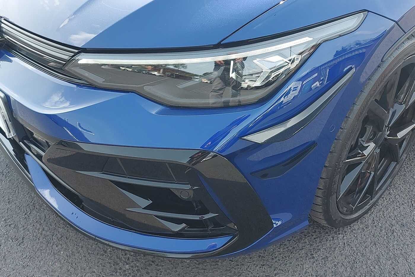 Volkswagen Golf R