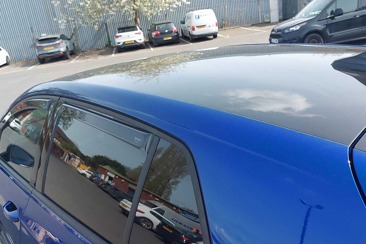 Volkswagen Golf R