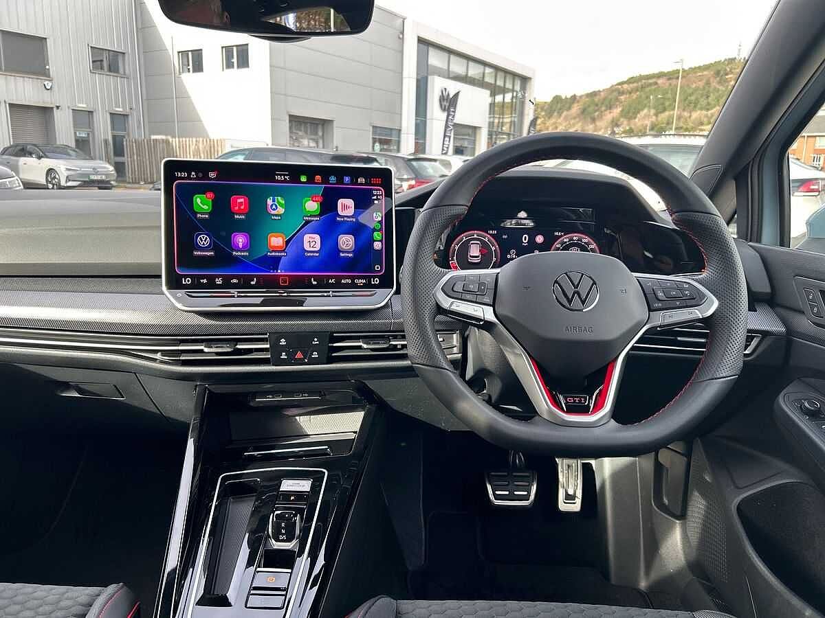 Volkswagen Golf GTI