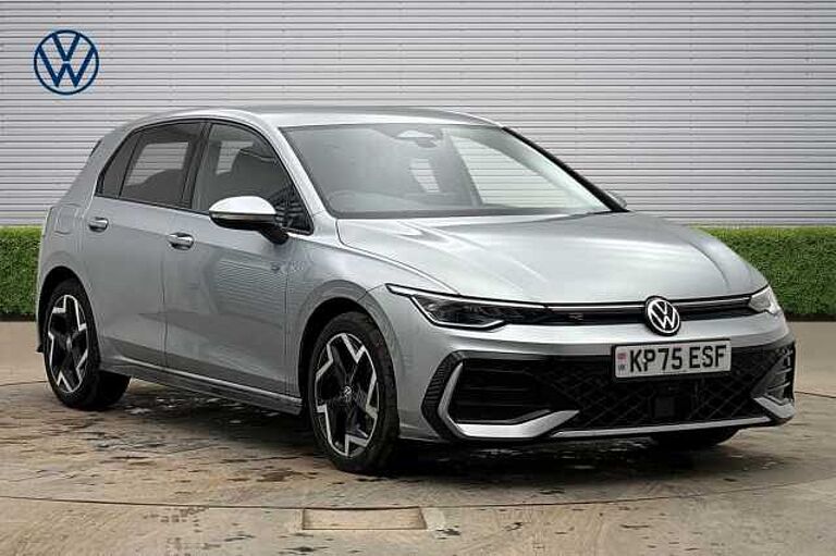Volkswagen Golf R-Line 1.5 TSI 150 PS 6-Speed Manual 5 Door