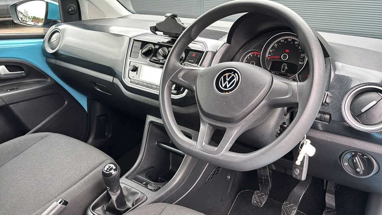 Volkswagen up!