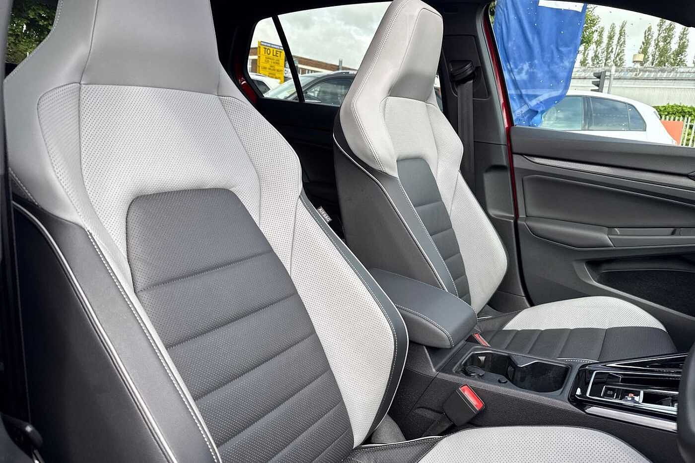 Volkswagen Golf GTE