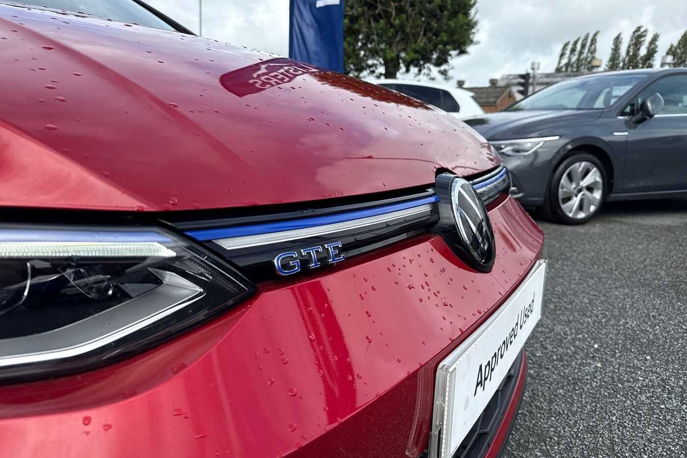 Volkswagen Golf GTE