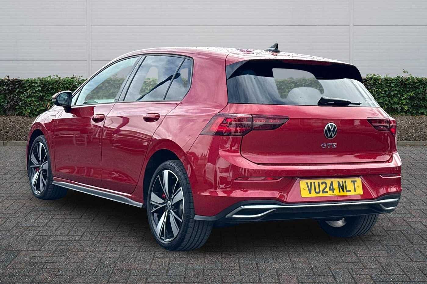 Volkswagen Golf GTE