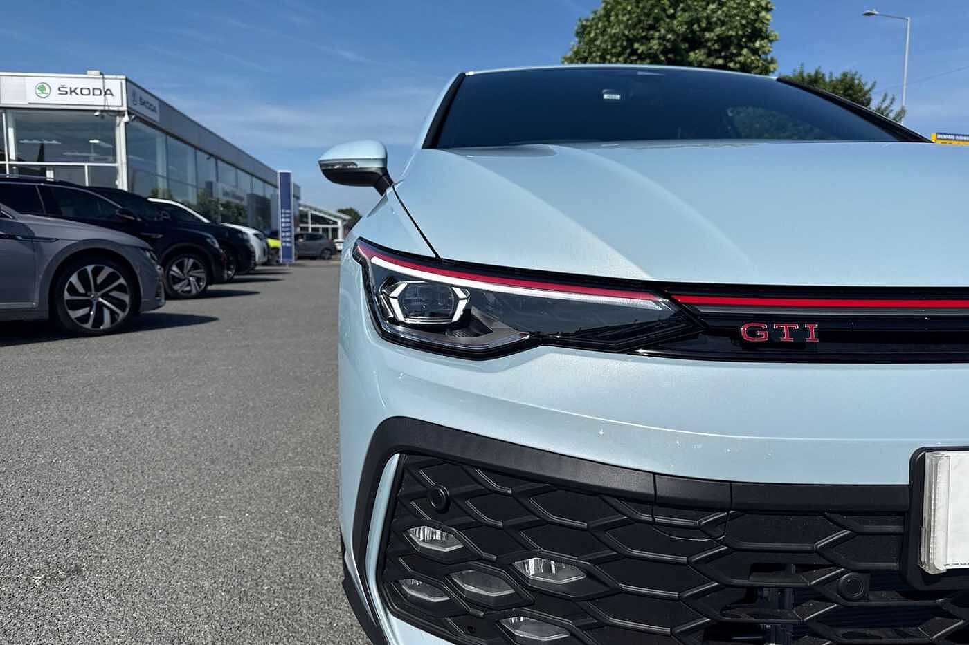 Volkswagen Golf GTI