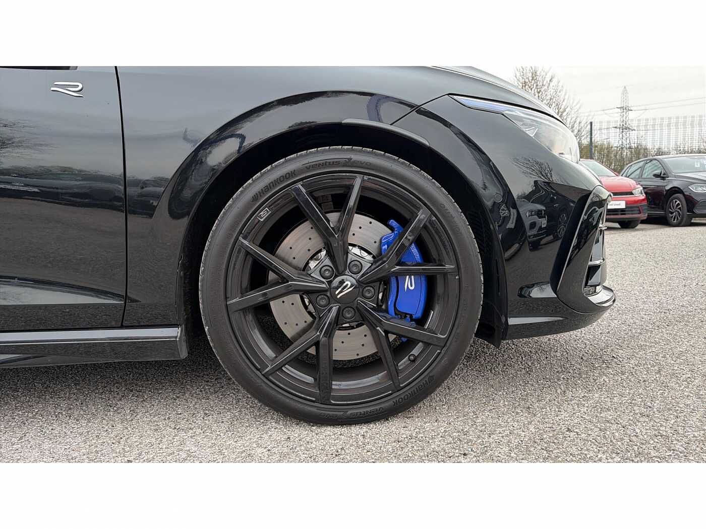 Volkswagen Golf R