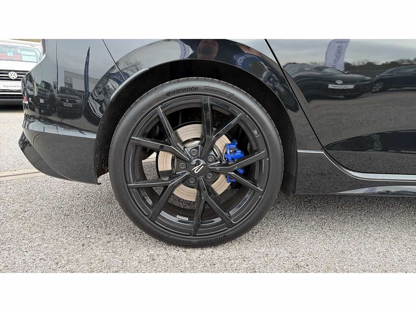 Volkswagen Golf R