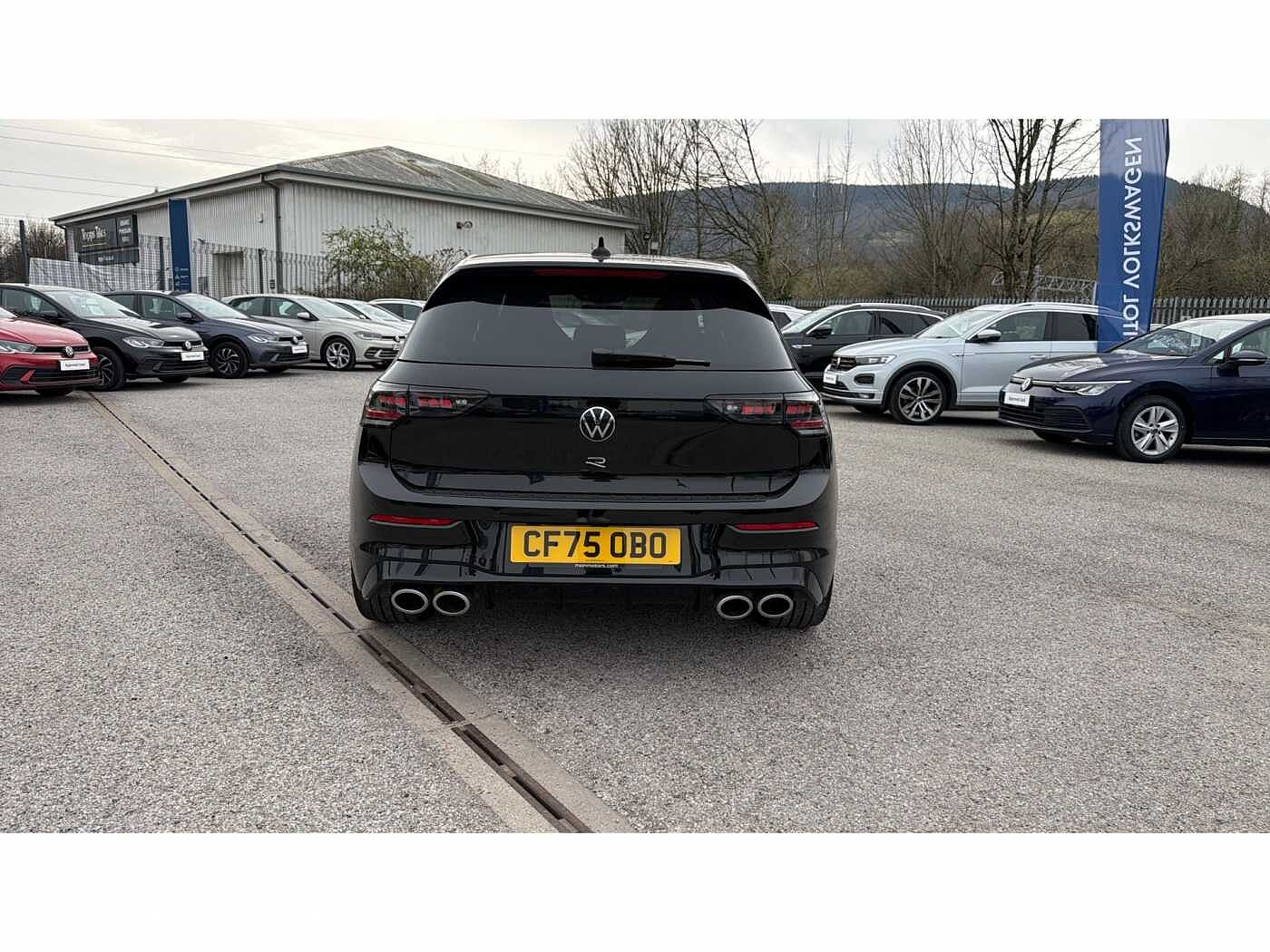 Volkswagen Golf R