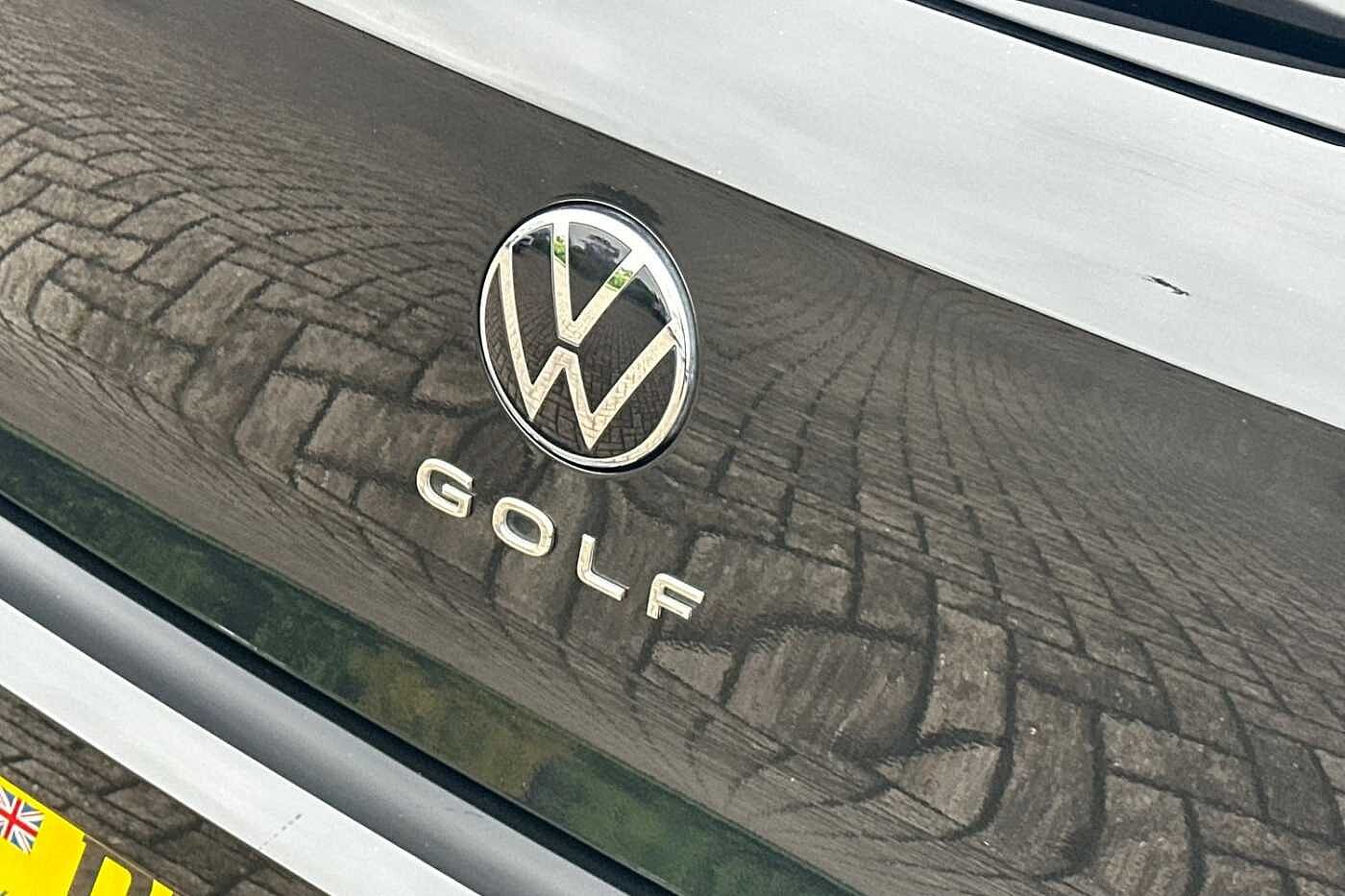 Volkswagen Golf R