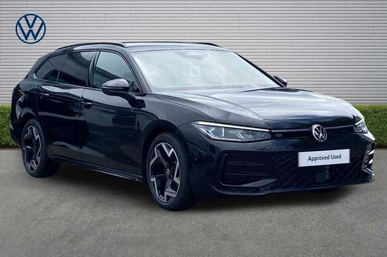 Volkswagen Passat 1.5 eTSI R-Line 5dr DSG