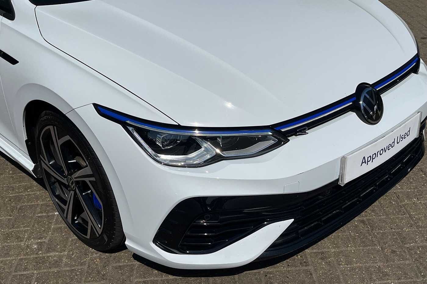 Volkswagen Golf R