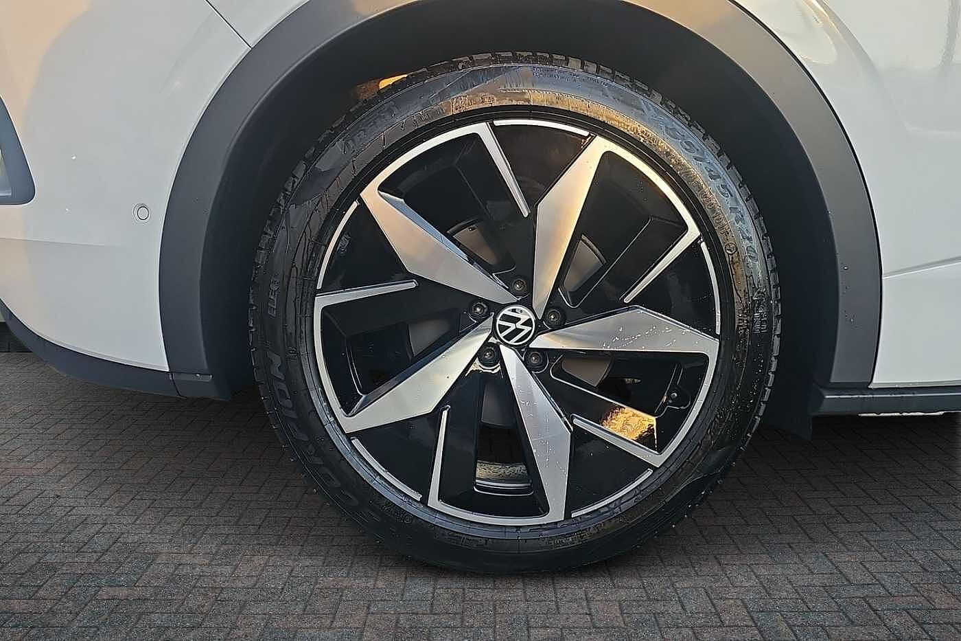 Volkswagen ID.5