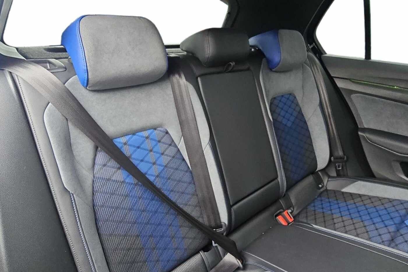 Volkswagen Golf R