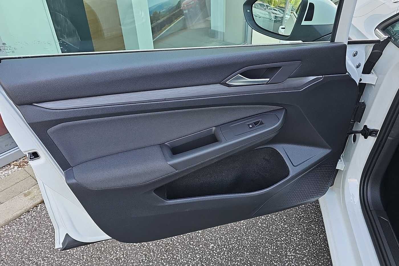 Volkswagen Golf Estate