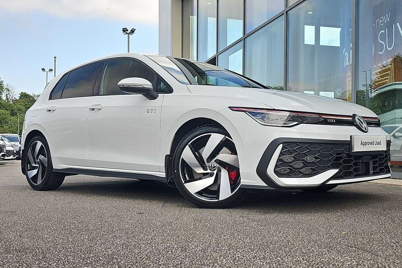 Volkswagen Golf GTI