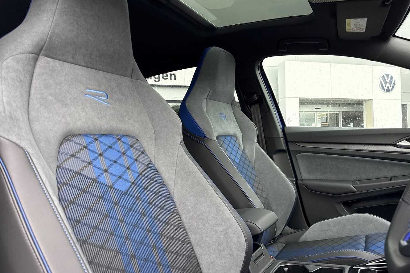 Volkswagen Golf R