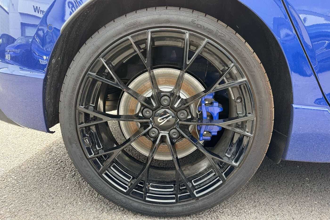 Volkswagen Golf R