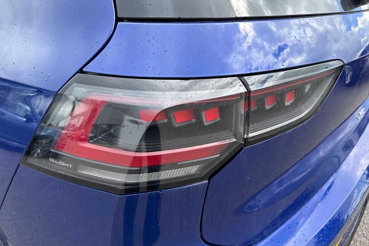 Volkswagen Golf R