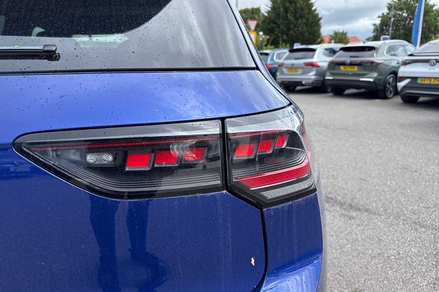 Volkswagen Golf R