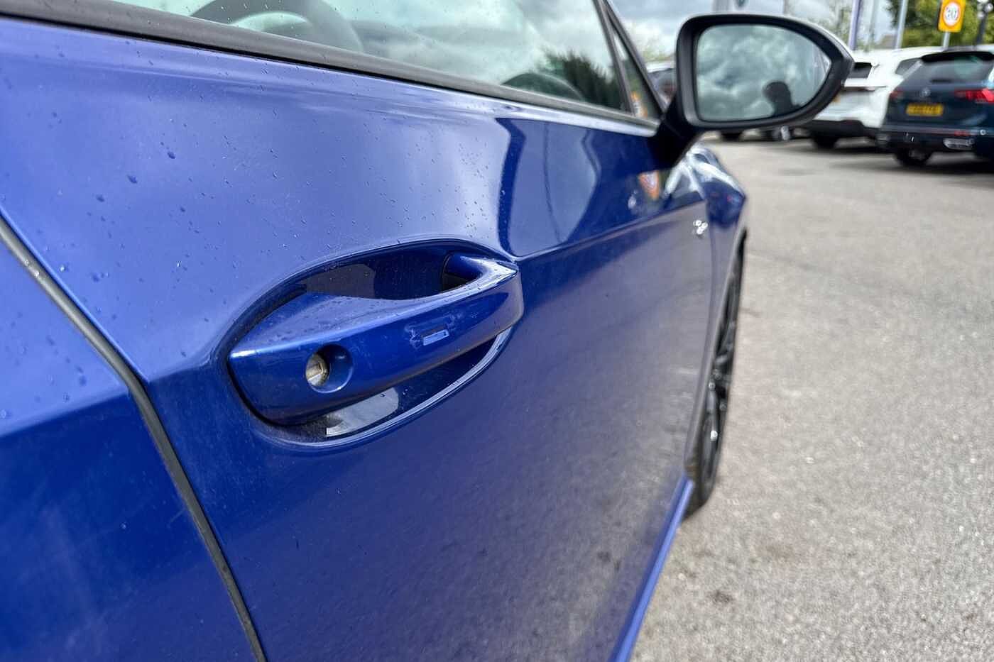 Volkswagen Golf R