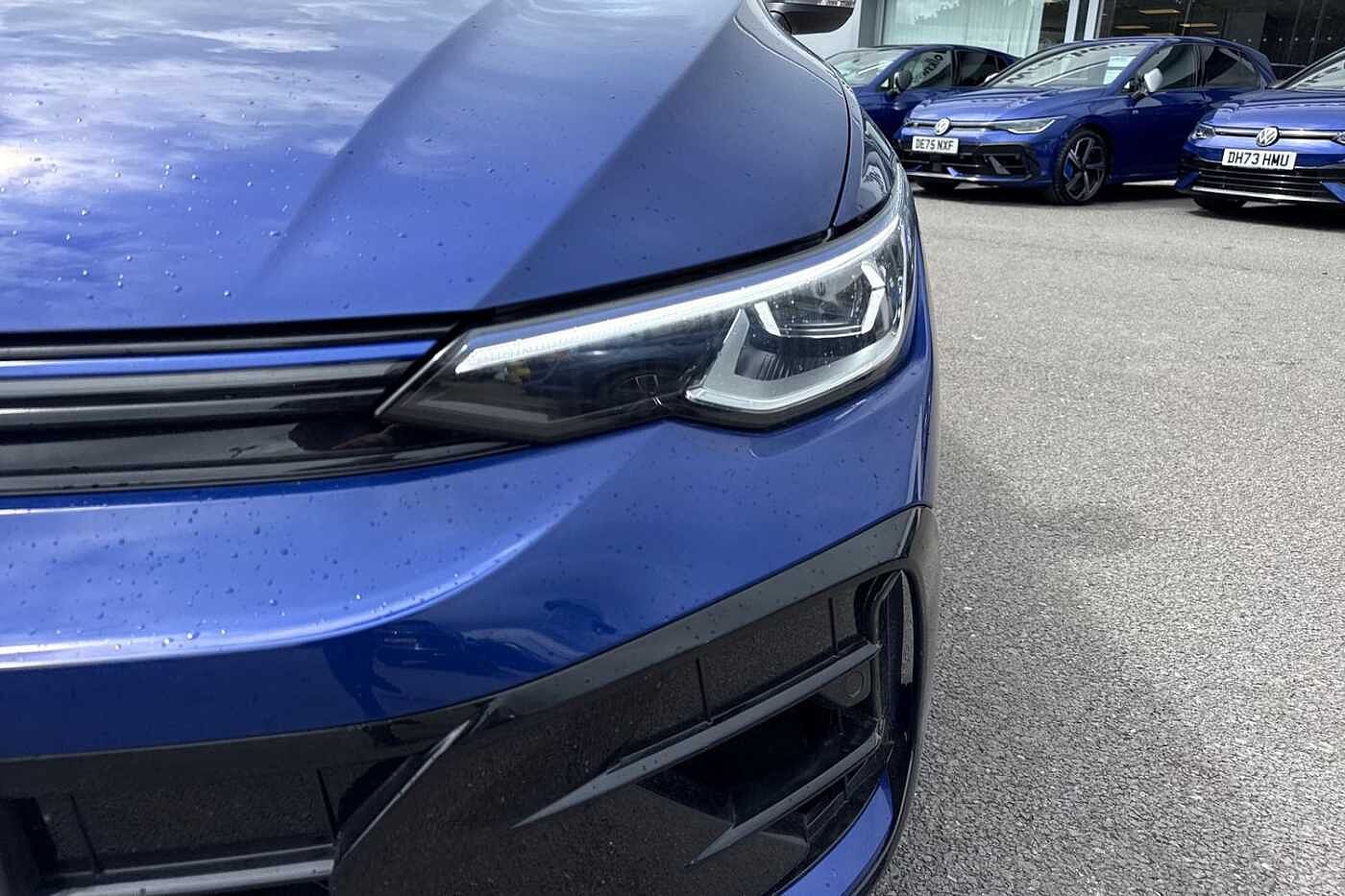 Volkswagen Golf R