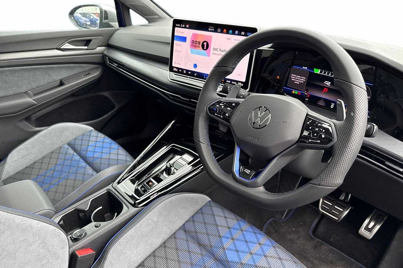 Volkswagen Golf R