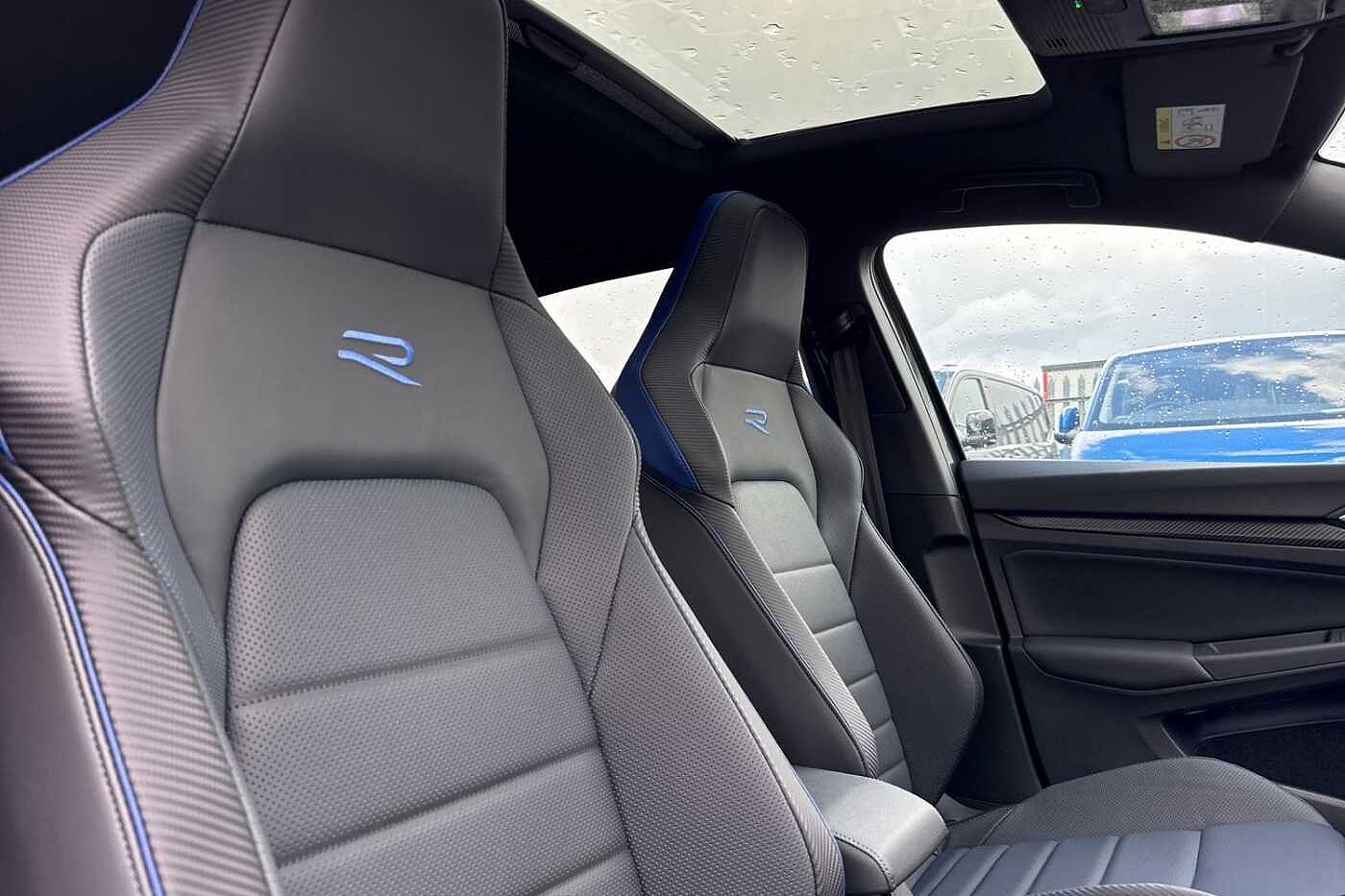 Volkswagen Golf R