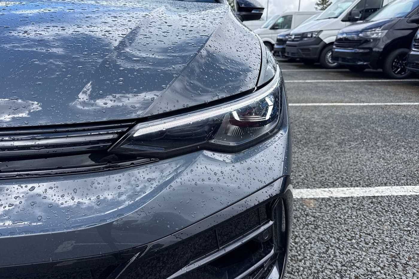 Volkswagen Golf R