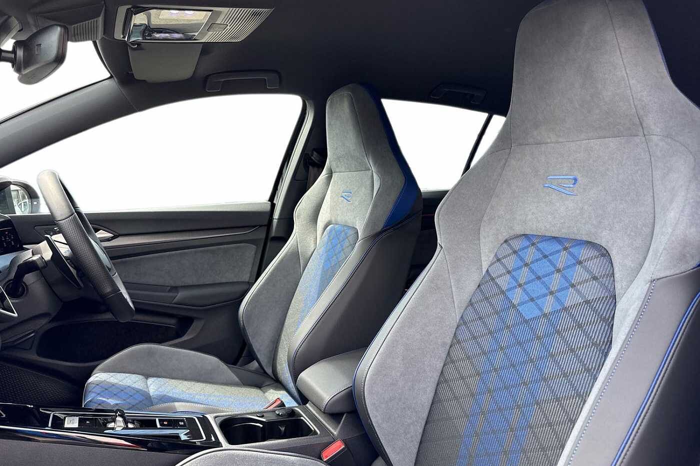 Volkswagen Golf R
