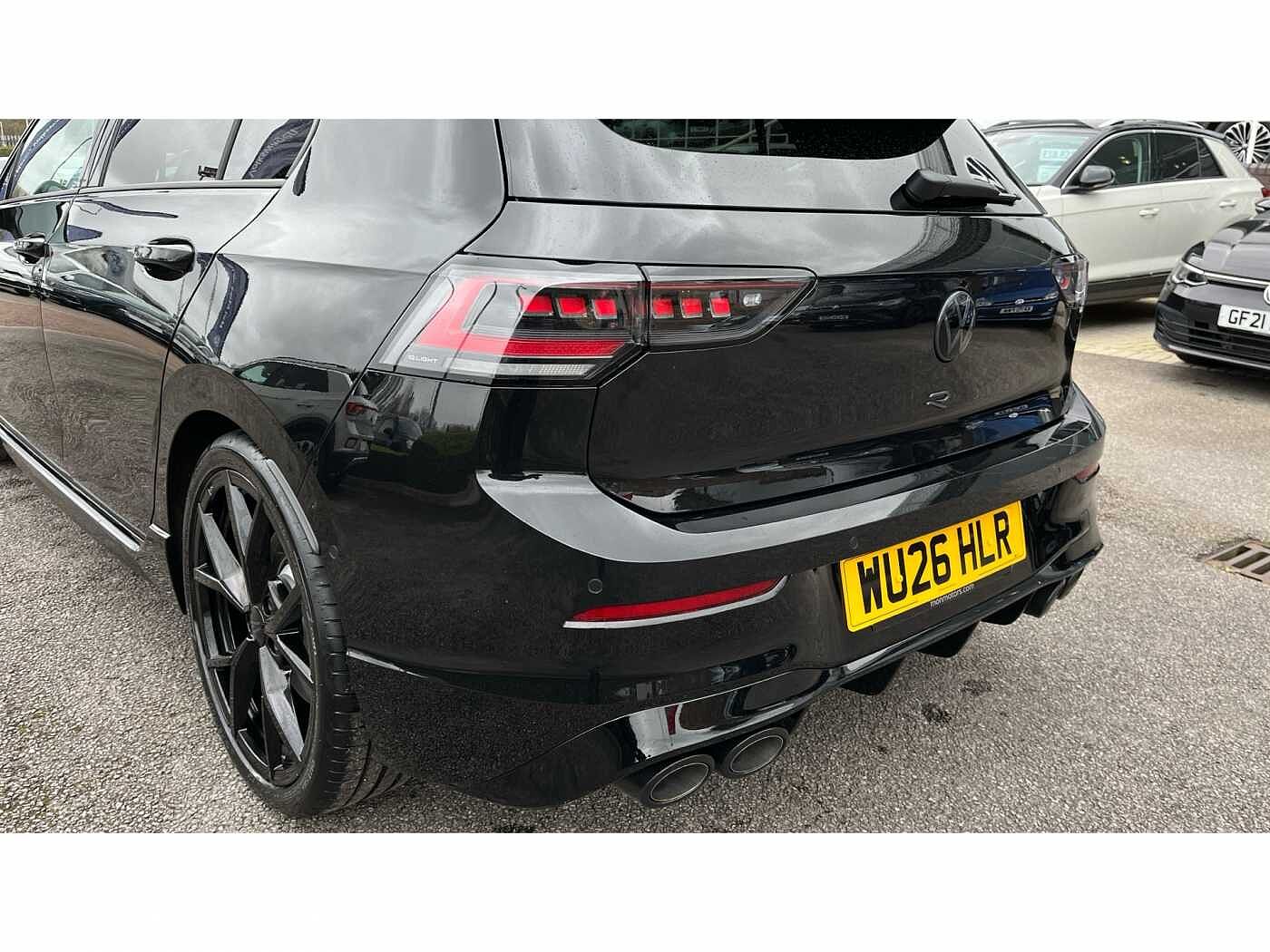 Volkswagen Golf R