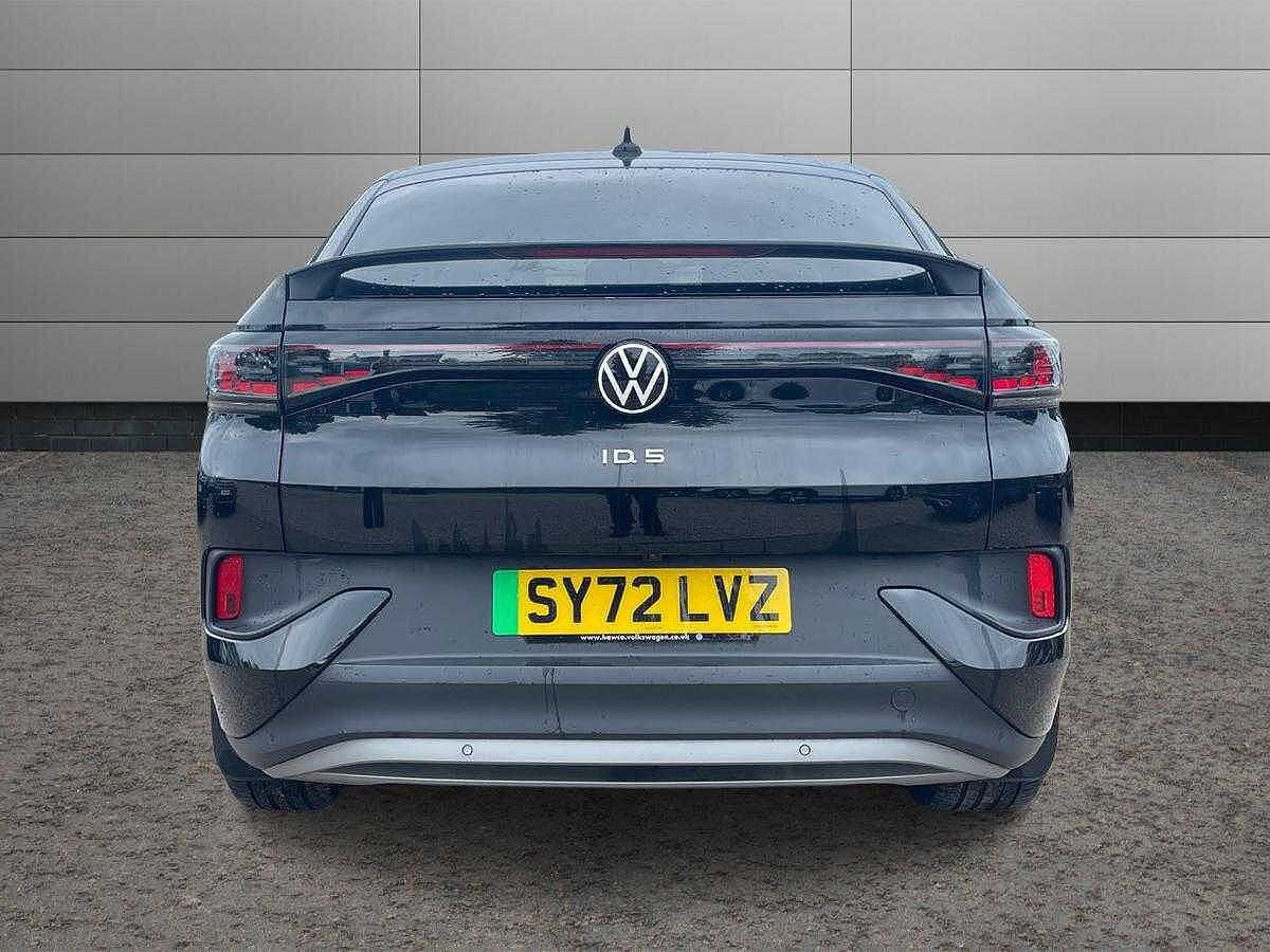 Volkswagen ID.5