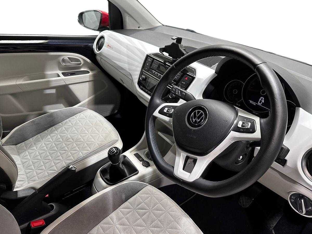 Volkswagen up!
