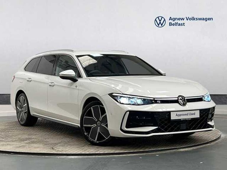 Volkswagen Passat 1.5 eTSI R-Line 5dr DSG