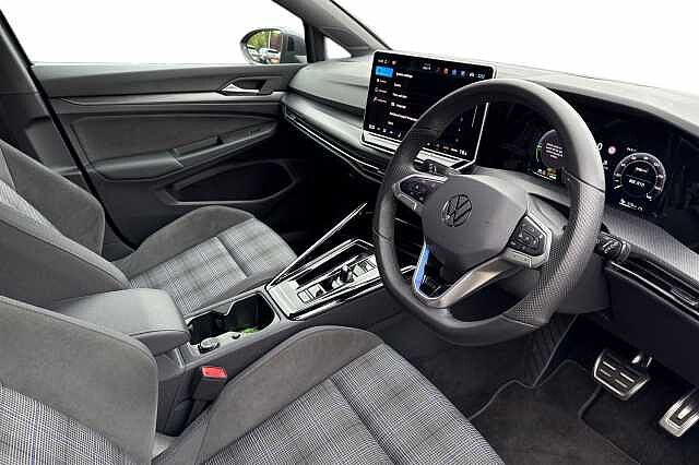 Volkswagen Golf GTE