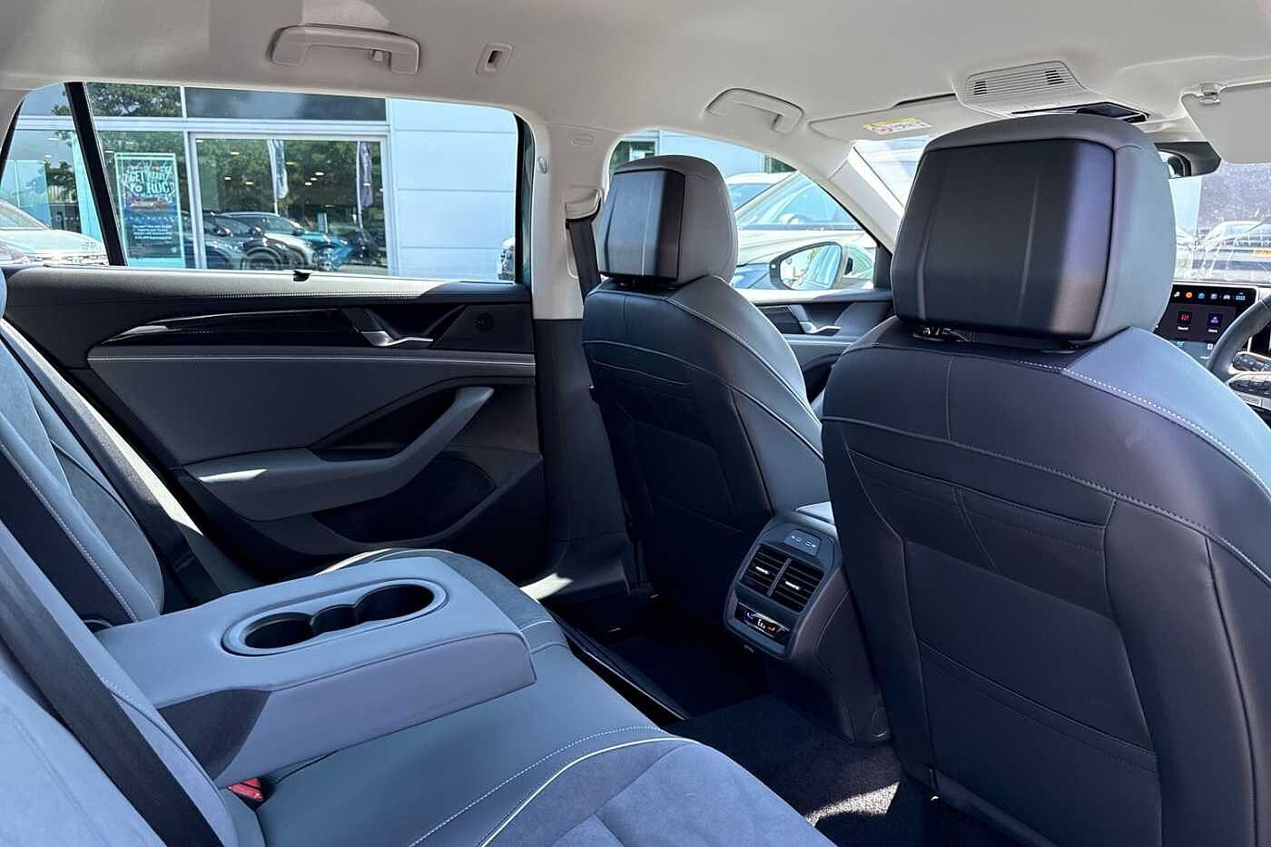 Volkswagen Passat Estate