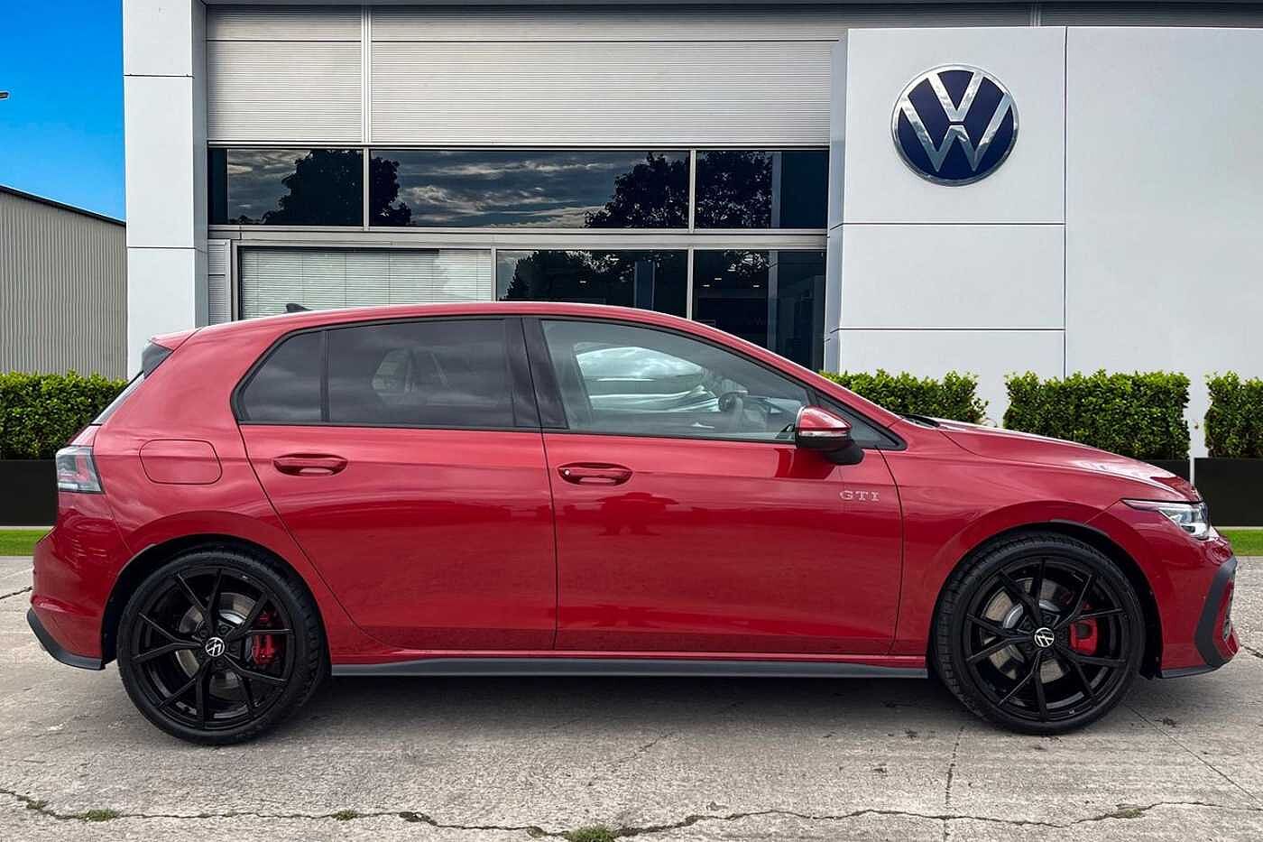 Volkswagen Golf GTI