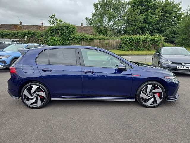 Volkswagen Golf GTI