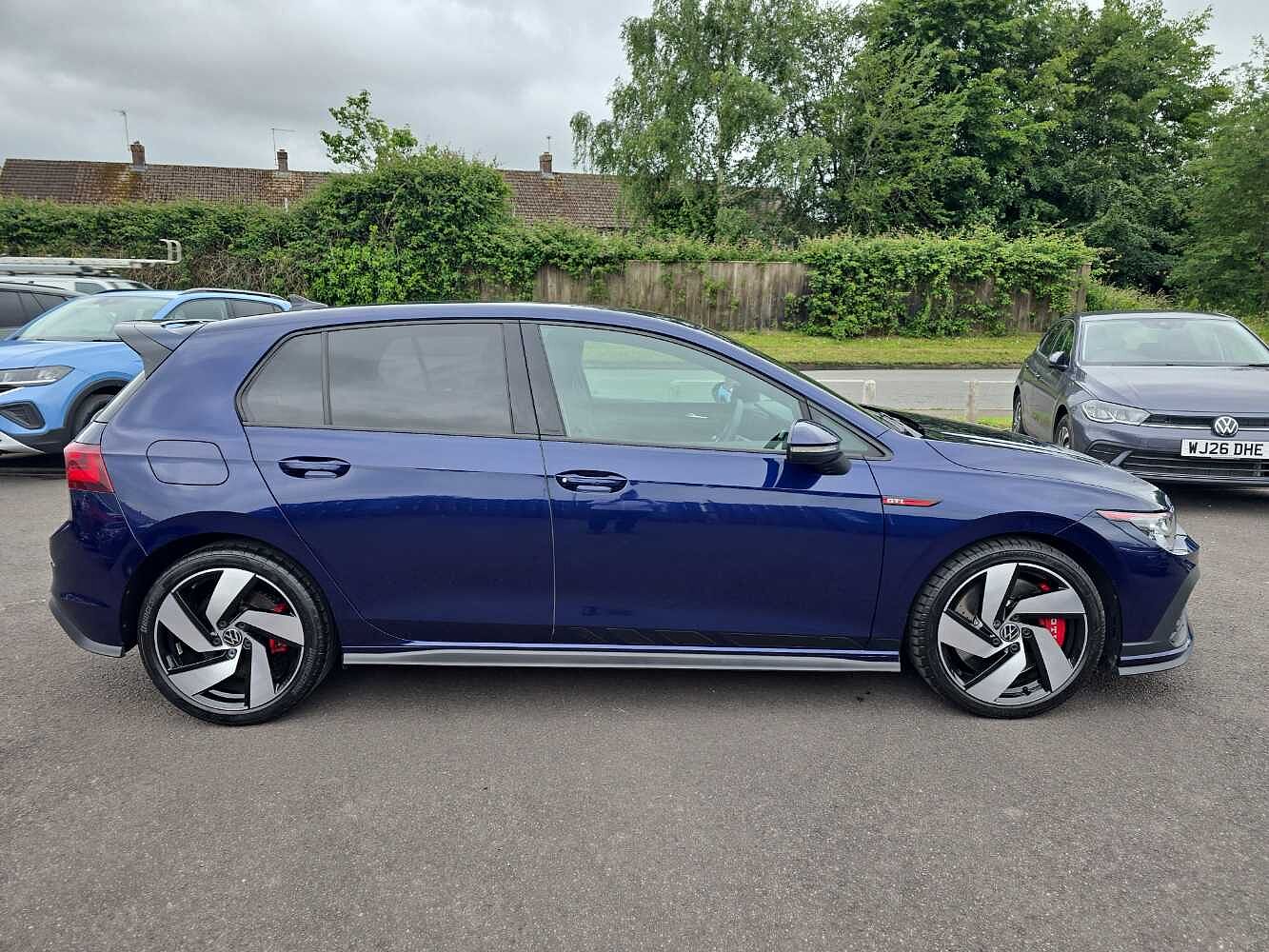 Volkswagen Golf GTI