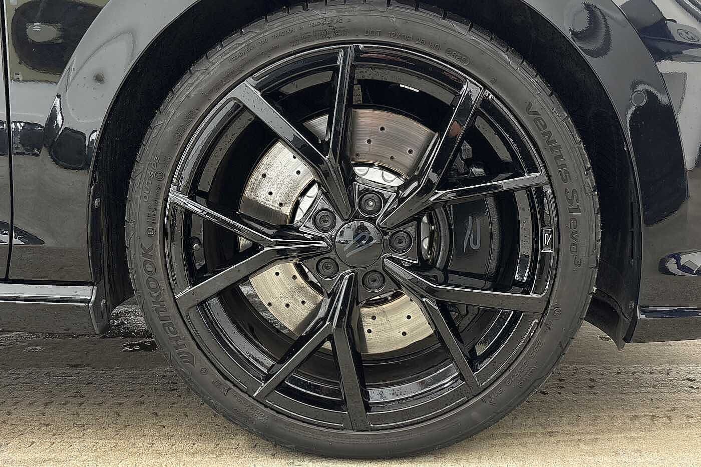 Volkswagen Golf R