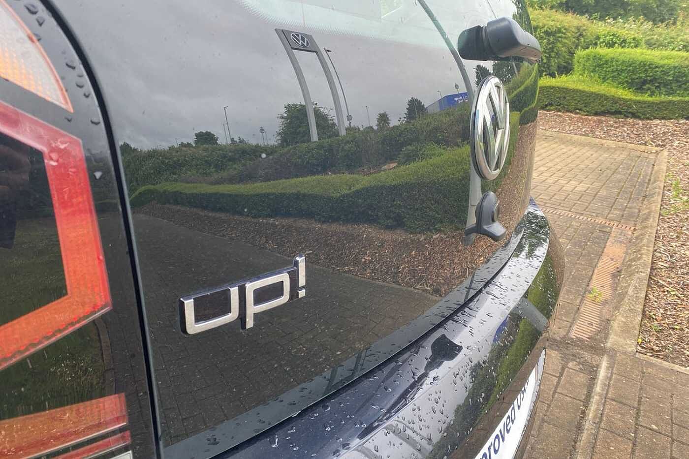 Volkswagen up!