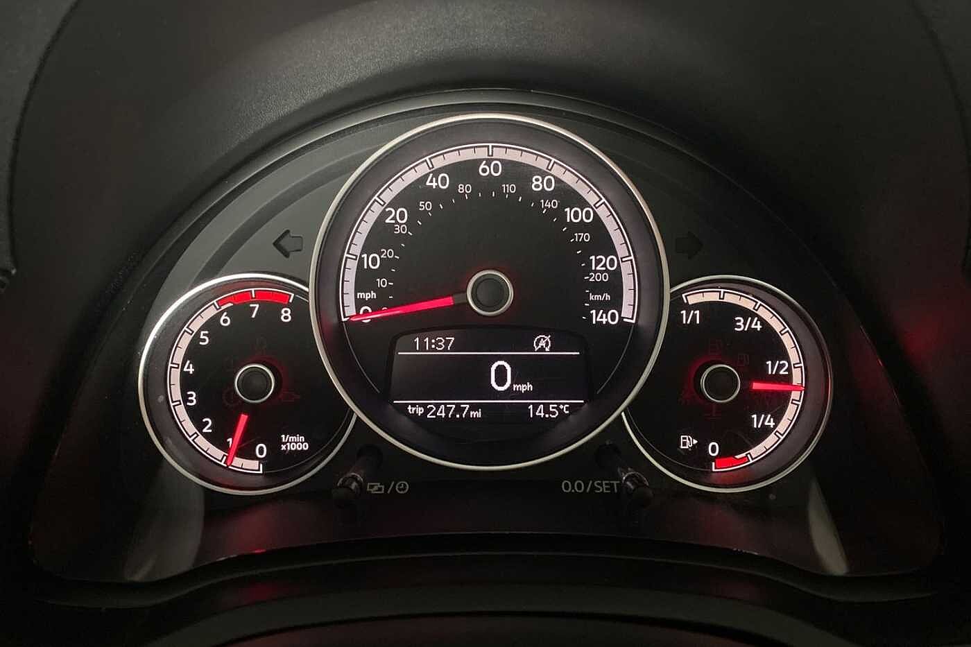 Volkswagen up!