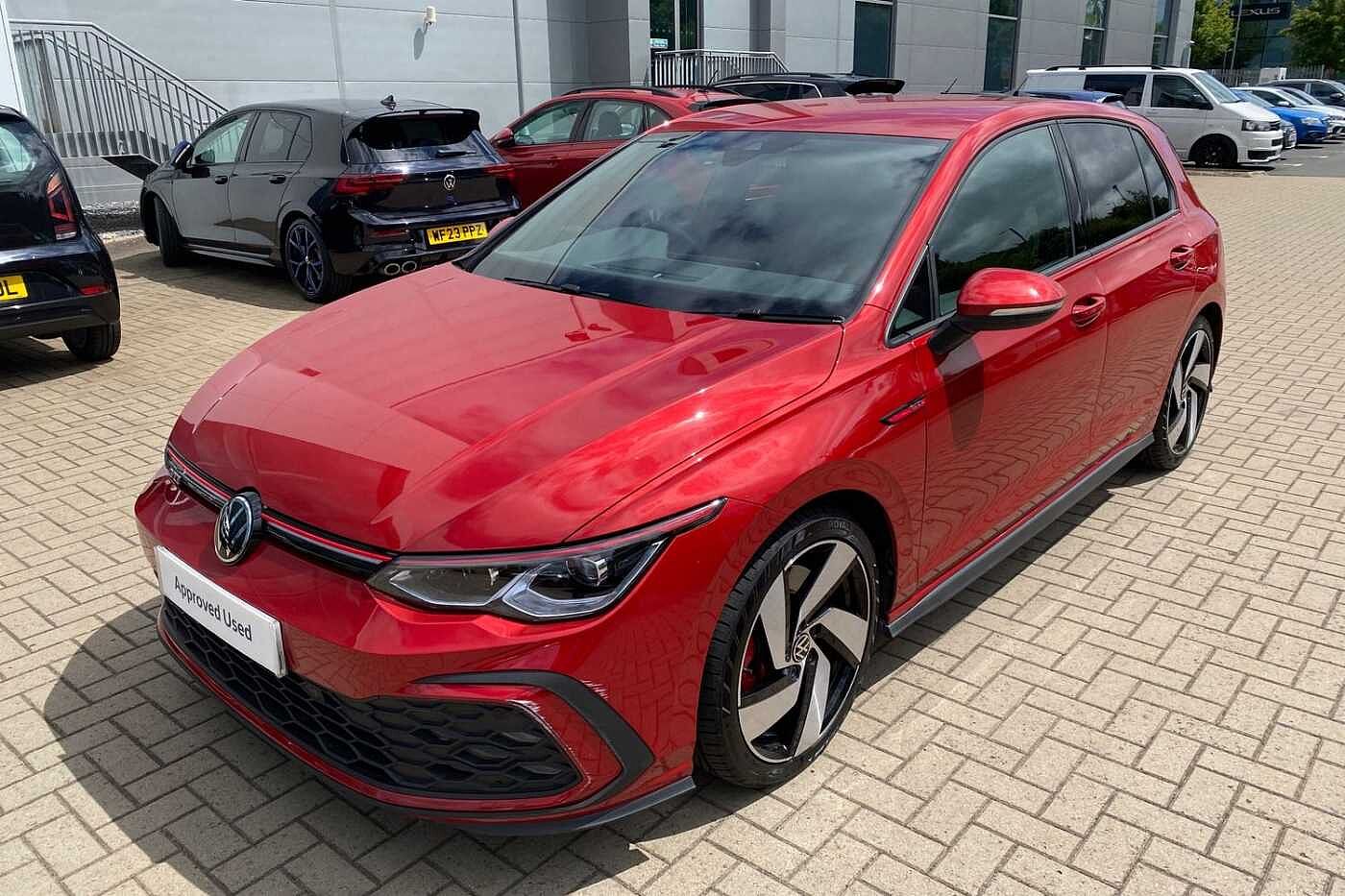 Volkswagen Golf GTI