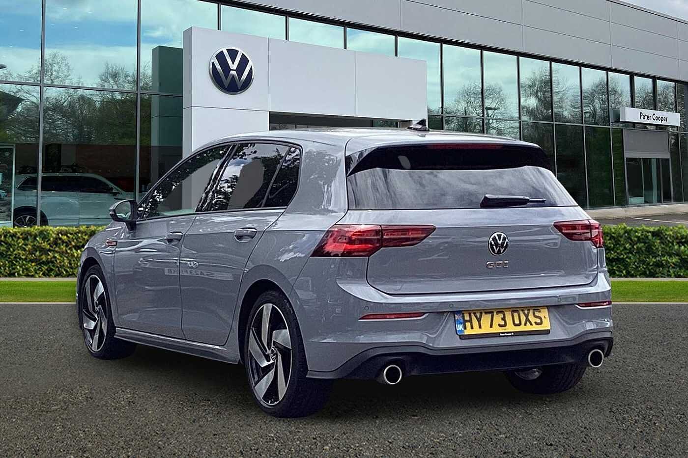 Volkswagen Golf GTI
