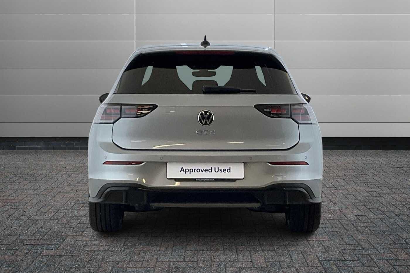 Volkswagen Golf GTE