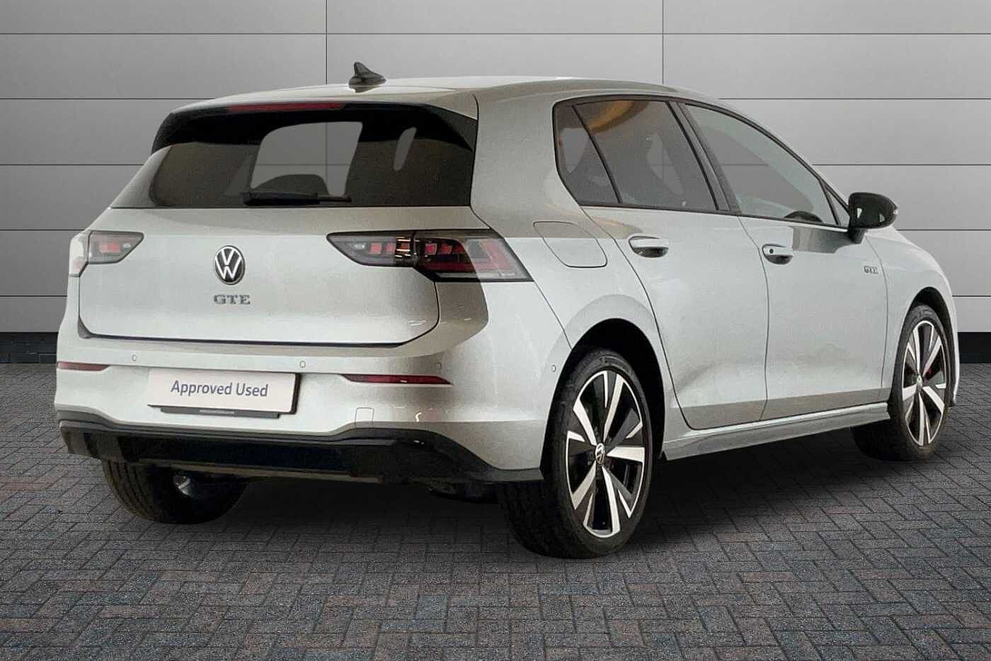 Volkswagen Golf GTE