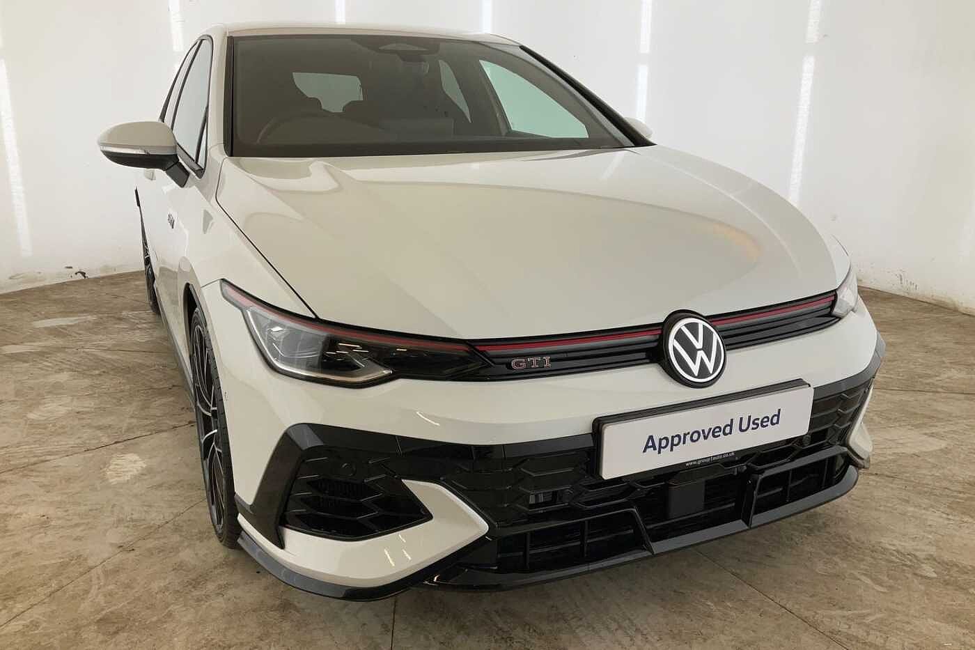 Volkswagen Golf GTI